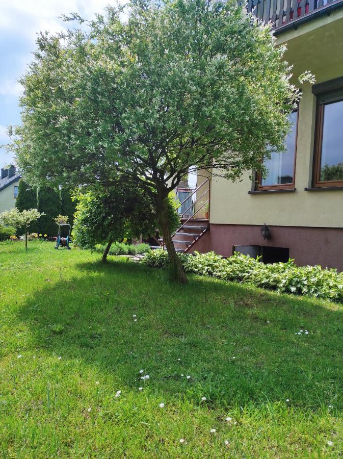 Przyjazny Domek Tarnowskie Góry Exterior foto